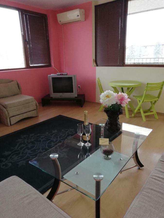 M&M Apartment 韦林格勒 外观 照片